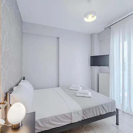 P Deluxe A3 Nea Michaniona